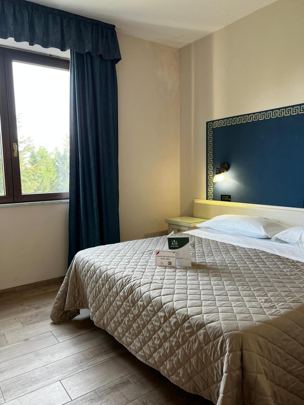 Il Grifo Hotel E Bisteccheria Toscana Montepulciano Stazione Екстериор снимка